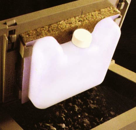 Standard Double Door Crawler Crib with Chiller Bottle