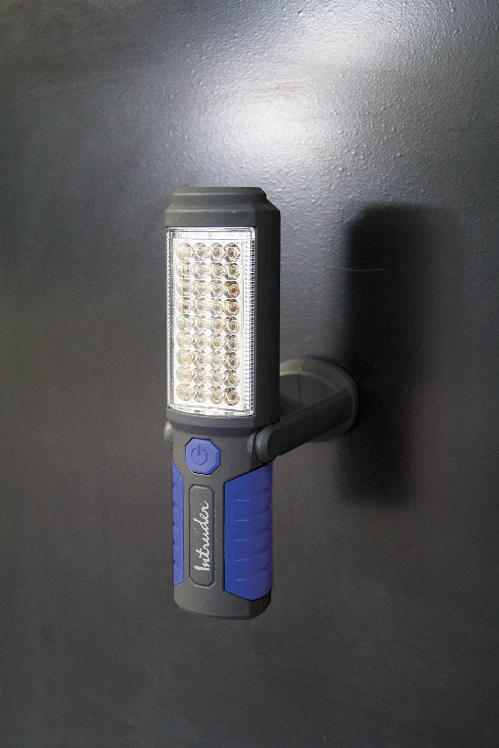Hands-On Sporting Goods tagged "Work Light" | Intruder